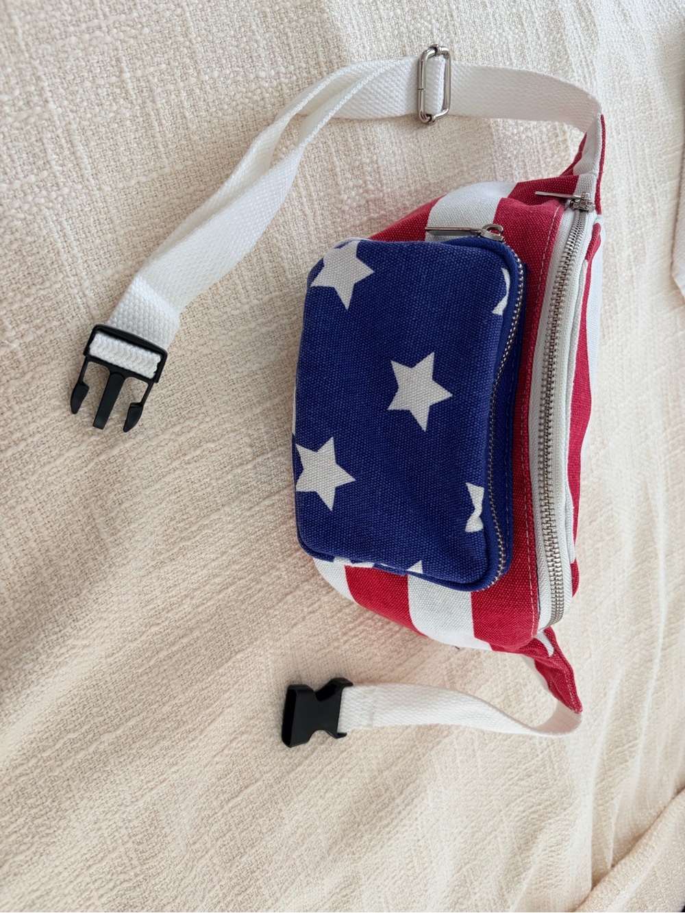 USA Flag-Print Stars & Stripes fanny Pack-NWOT